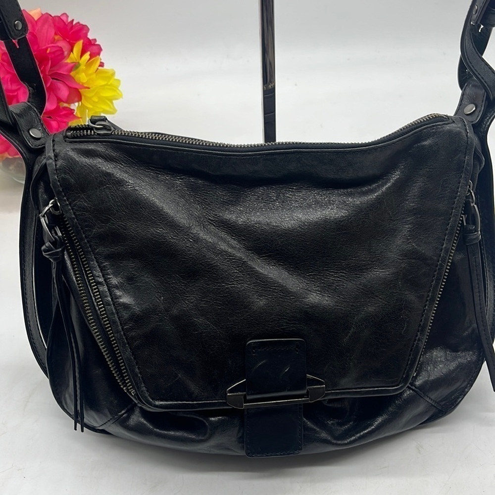 Kooba Jonnie Black Leather Front Flap Pocket Crossbody Satchel BP4927A